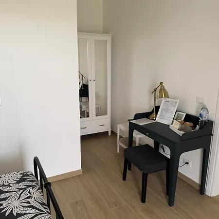 Sofia Bed & Breakfast 3*