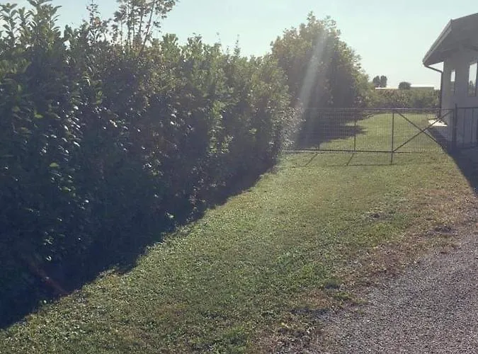 Sofia Bed & Breakfast 3*